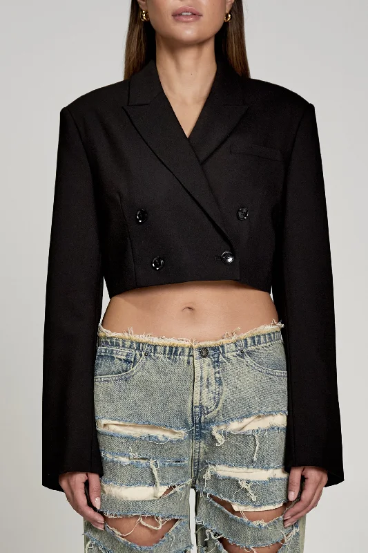 Simply Cropped Blazer