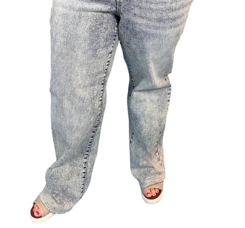 More Discounts, More Joy!High Waist Raw Hem Jeans In Mineral Wash
