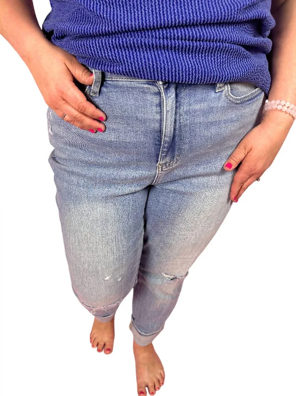 Special Offer – Act Fast!Mid Rise You're A Star Boyfriend Jeans In Medium Wash