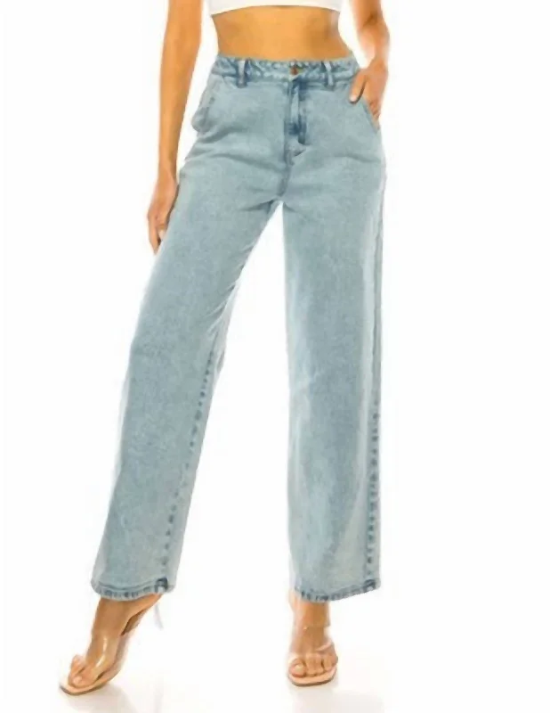One Day Only – Huge Savings!Wide Leg Boyfriend Jeans In Acid Wash