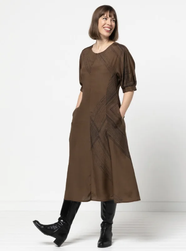 Your Shopping Wish, Our Discount Command!Style Arc Penelope Woven Dress