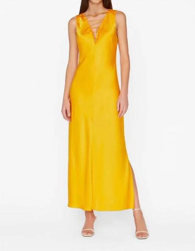 Steals and Deals Await!Lace Front Midi Dress In Nectarine