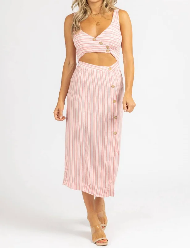 Unmissable Offers Await!Stripe Open Button Midi Dress In Red