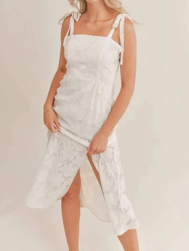 One Day Only – Huge Savings!When In Rome Midi Dress In Cream