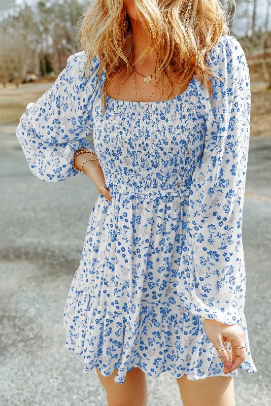 Grab Yours Before It’s Too Late!Floral Smocked Long Sleeve Dress