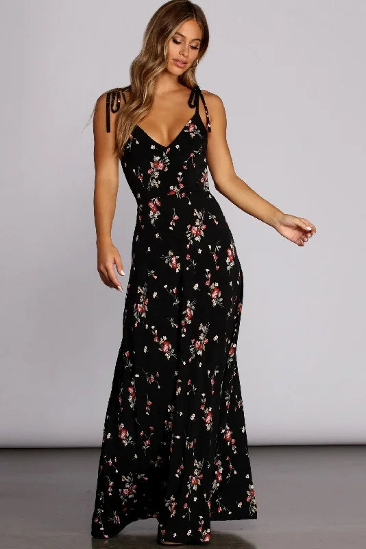 Save More with Every Purchase!Loving Knit In Florals Maxi Dress
