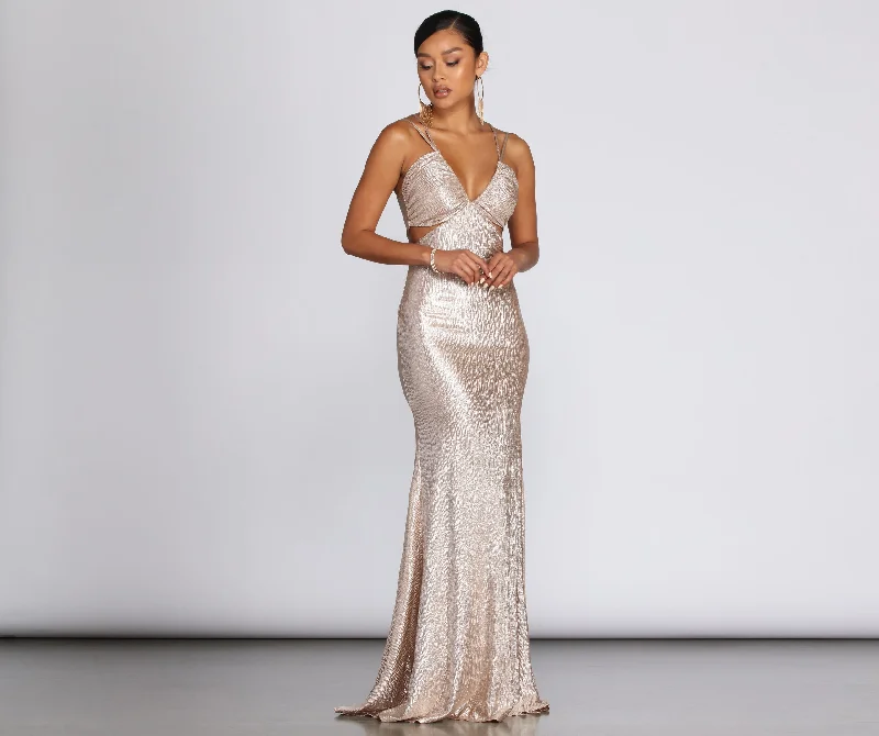 The Best Deals Won’t Wait!Rose Marie Metallic Formal Dress