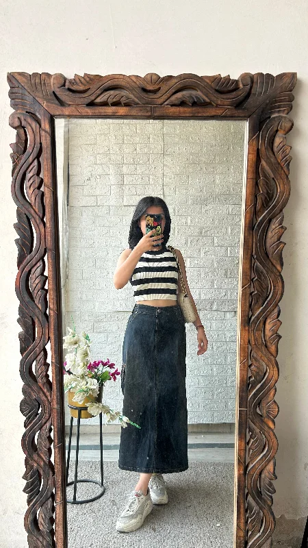 Score Big Savings Today!83) Korean skirt 34 waist/l:30