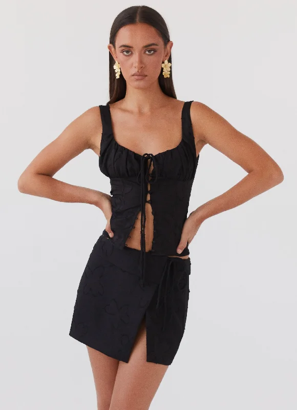Special Offer – Act Fast!Bianka Wrap Mini Skirt - Black Petal