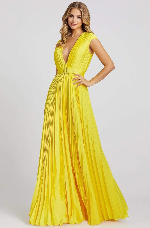 Shop Today, Save Tomorrow!Ieena Duggal - 26285I Deep V Neck Pleated Flowy Junior Prom Gown Shop Today, Save Tomorrow!Ieena Duggal - 26285I Deep V Neck Pleated Flowy Junior Prom Gown