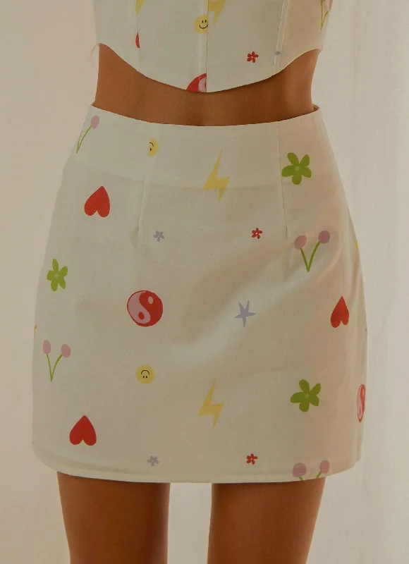 Exclusive Deals Just for You!Morning Market Mini Skirt - 90s Motif
