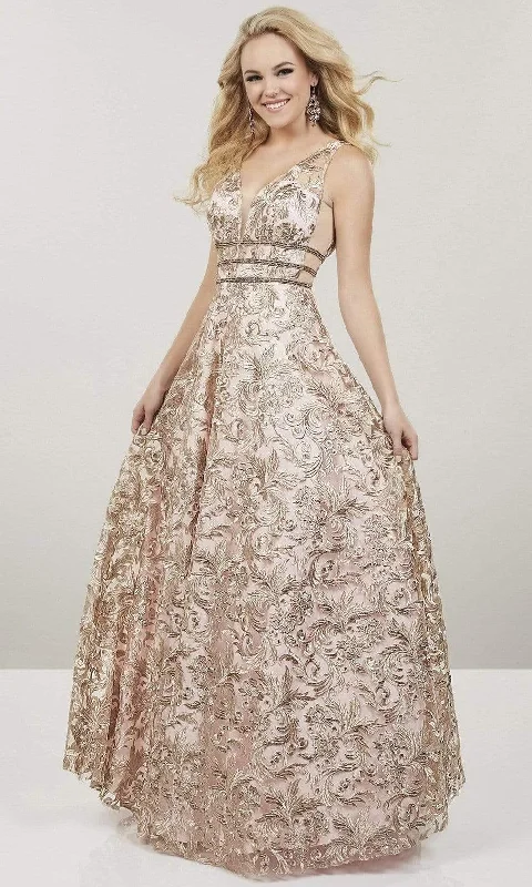 Everything Must Go!Panoply - Plunging V-Neck Embroidered Lace A-Line Gown 14918