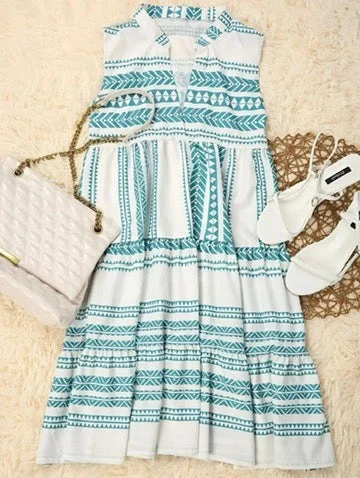 Your Best Deals Are Here!Cyan Deep V Striped Dress