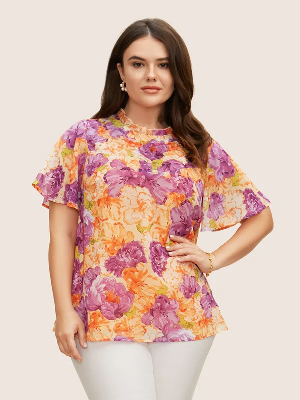 Today Only – Don’t Miss It!Mock Neck Contrast Floral Flutter Sleeve Blouse
