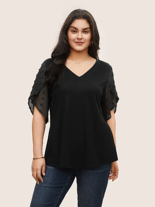 Steals and Deals Await!Plisse Chiffon Patchwork Petal Sleeve T-shirt