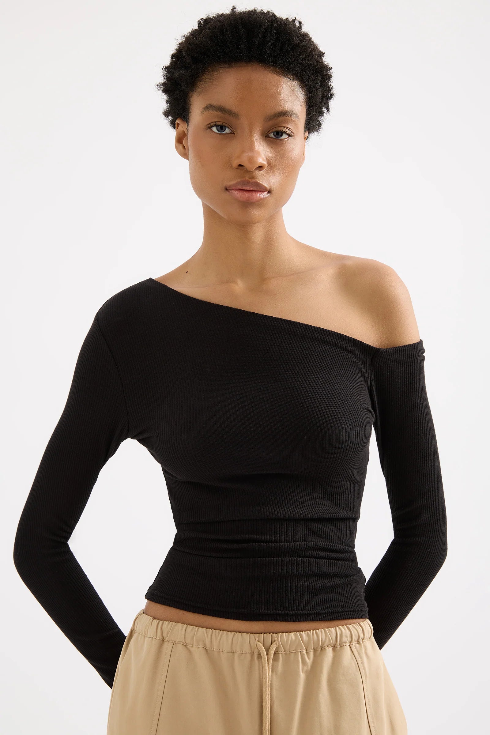 Shop Now and Save!Kyan LS Top - Black