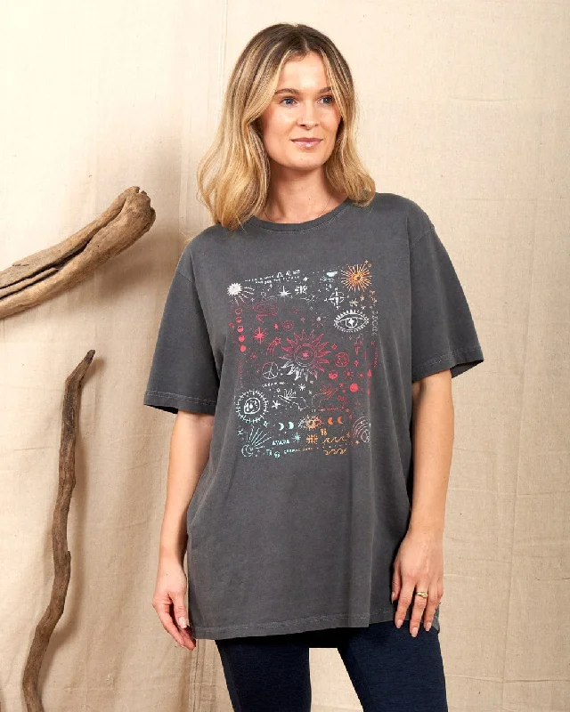 Hurry! While Supplies Last!Let The Magic In - Womens Oversized T-Shirt - Washed Grey