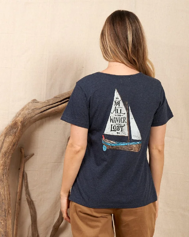 Flash Sale – Act Fast!Lost Ships - Womens T-Shirt - Blue