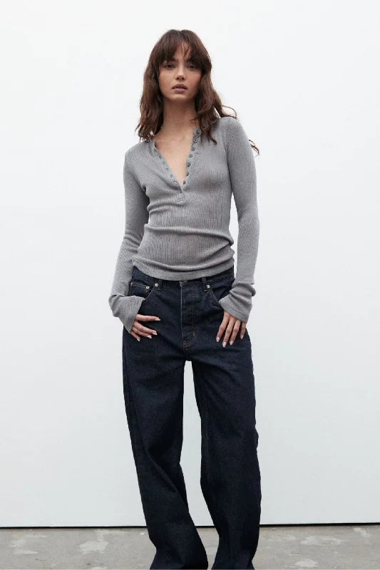 Score Big Savings Today!Xavier Button Top - Alloy